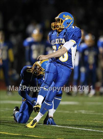 Thumbnail 3 in Alden vs. Hornell (NYSPHSAA Class B Quarterfinal) photogallery.