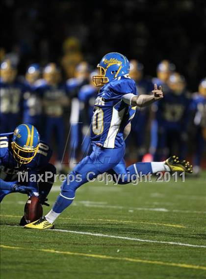 Thumbnail 2 in Alden vs. Hornell (NYSPHSAA Class B Quarterfinal) photogallery.