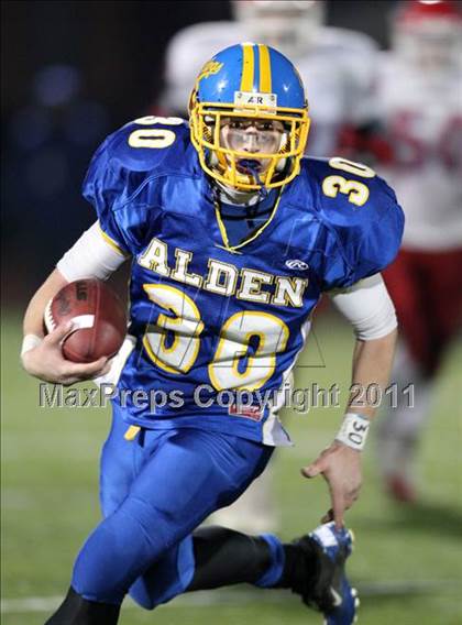 Thumbnail 2 in Alden vs. Hornell (NYSPHSAA Class B Quarterfinal) photogallery.