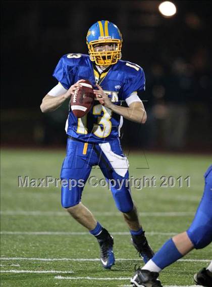 Thumbnail 1 in Alden vs. Hornell (NYSPHSAA Class B Quarterfinal) photogallery.