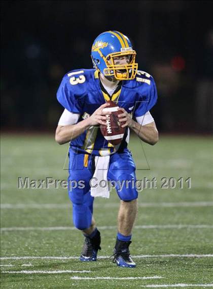Thumbnail 2 in Alden vs. Hornell (NYSPHSAA Class B Quarterfinal) photogallery.