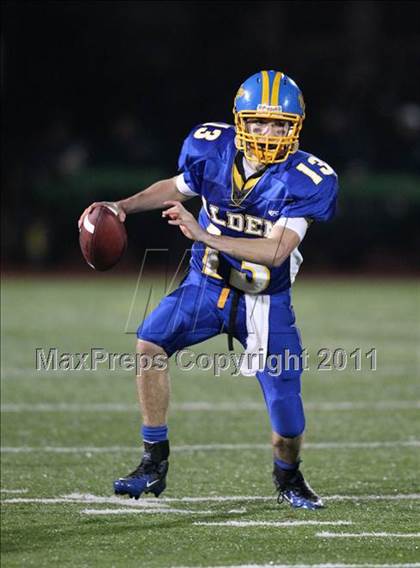 Thumbnail 3 in Alden vs. Hornell (NYSPHSAA Class B Quarterfinal) photogallery.