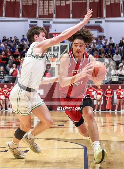 Thumbnail 2 in Green County vs. Taylor County (KHSAA 5th Region Tournament) photogallery.