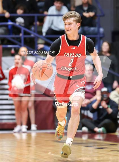 Thumbnail 3 in Green County vs. Taylor County (KHSAA 5th Region Tournament) photogallery.