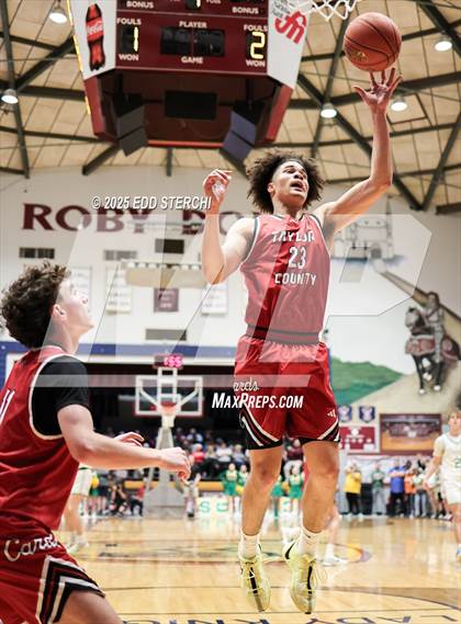 Thumbnail 1 in Green County vs. Taylor County (KHSAA 5th Region Tournament) photogallery.