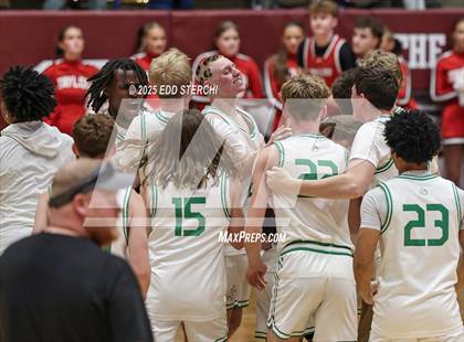 Thumbnail 1 in Green County vs. Taylor County (KHSAA 5th Region Tournament) photogallery.