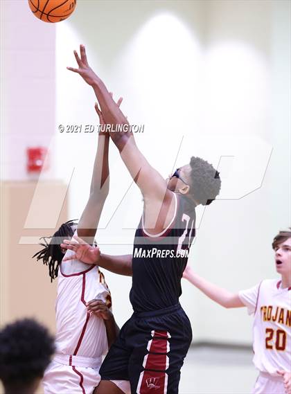 Thumbnail 1 in Whitewater @ Lassiter photogallery.