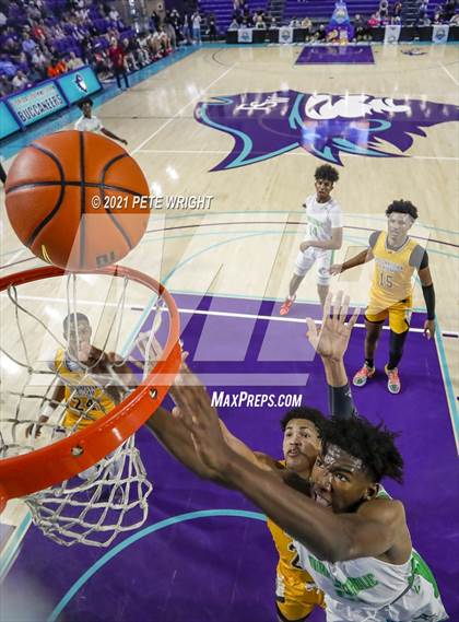 Thumbnail 1 in Life Christian Academy vs Tampa Catholic (City of Palms Classic) photogallery.