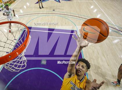 Thumbnail 1 in Life Christian Academy vs Tampa Catholic (City of Palms Classic) photogallery.