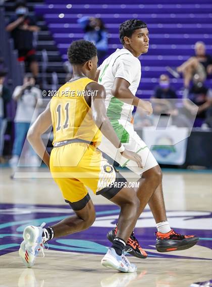 Thumbnail 2 in Life Christian Academy vs Tampa Catholic (City of Palms Classic) photogallery.