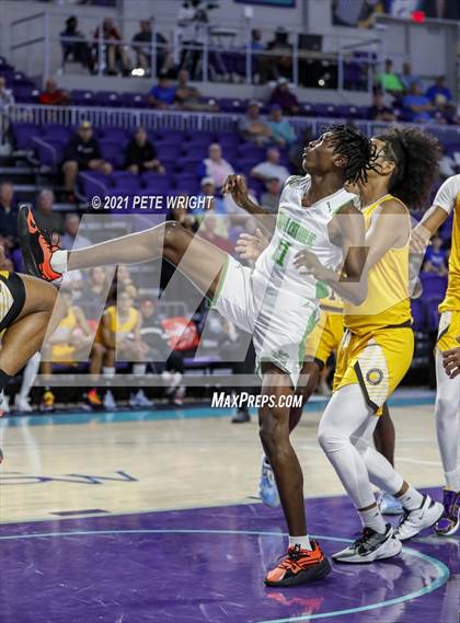 Thumbnail 1 in Life Christian Academy vs Tampa Catholic (City of Palms Classic) photogallery.