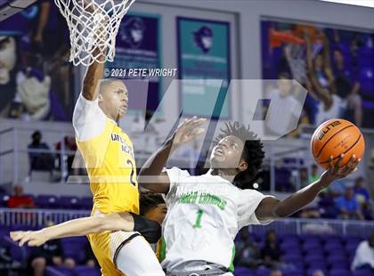 Thumbnail 1 in Life Christian Academy vs Tampa Catholic (City of Palms Classic) photogallery.