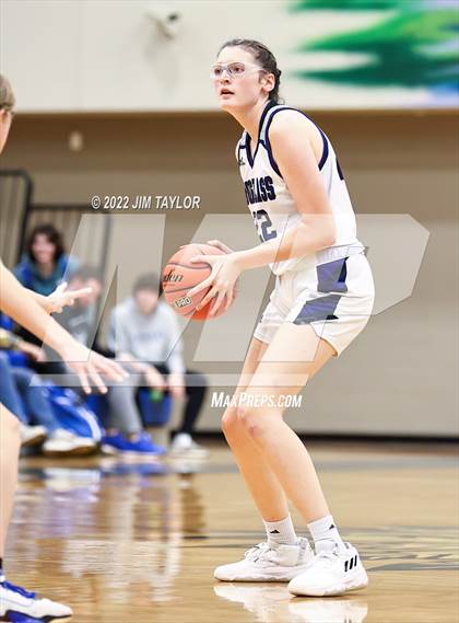Thumbnail 1 in Lipan vs Douglass (Lipan HD Howard Classic) photogallery.