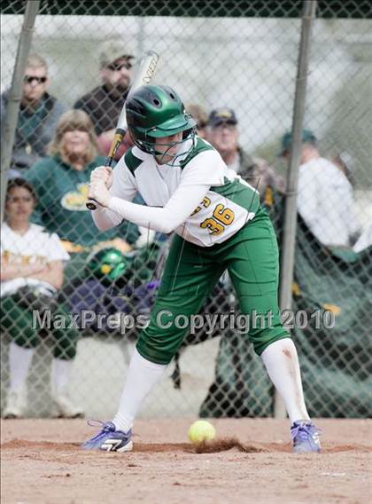 Thumbnail 2 in Sonora vs. Enochs photogallery.