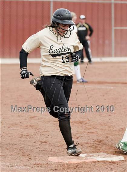 Thumbnail 1 in Sonora vs. Enochs photogallery.