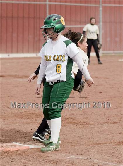 Thumbnail 3 in Sonora vs. Enochs photogallery.