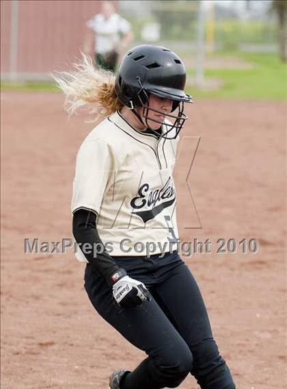 Thumbnail 1 in Sonora vs. Enochs photogallery.