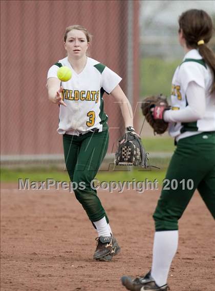 Thumbnail 2 in Sonora vs. Enochs photogallery.