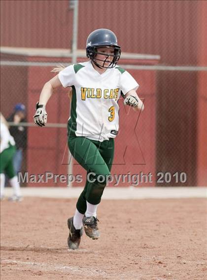Thumbnail 2 in Sonora vs. Enochs photogallery.