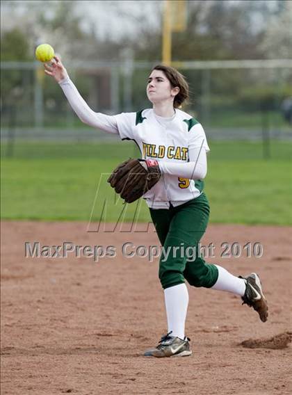 Thumbnail 1 in Sonora vs. Enochs photogallery.