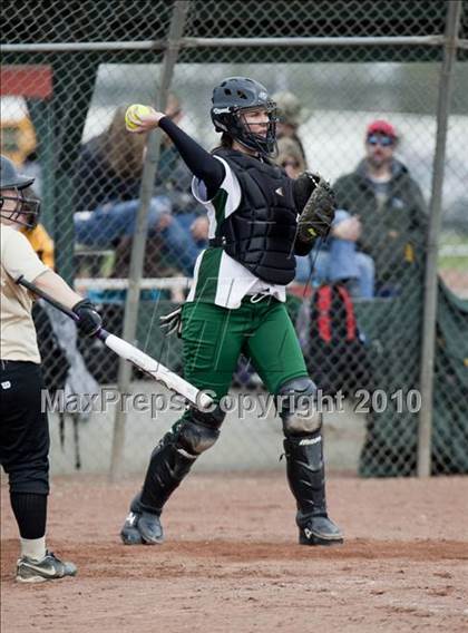 Thumbnail 1 in Sonora vs. Enochs photogallery.