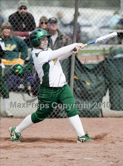 Thumbnail 2 in Sonora vs. Enochs photogallery.