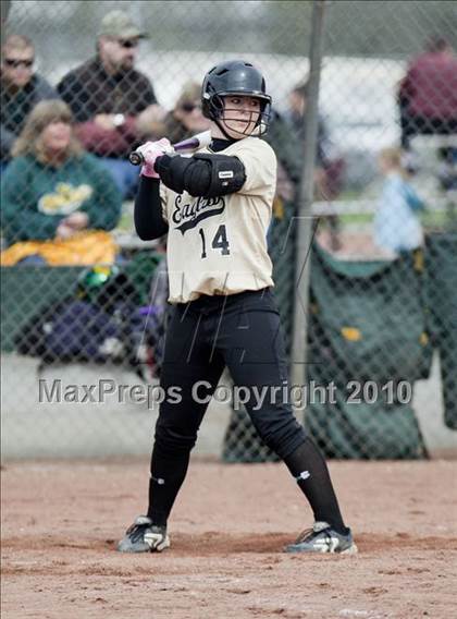 Thumbnail 2 in Sonora vs. Enochs photogallery.