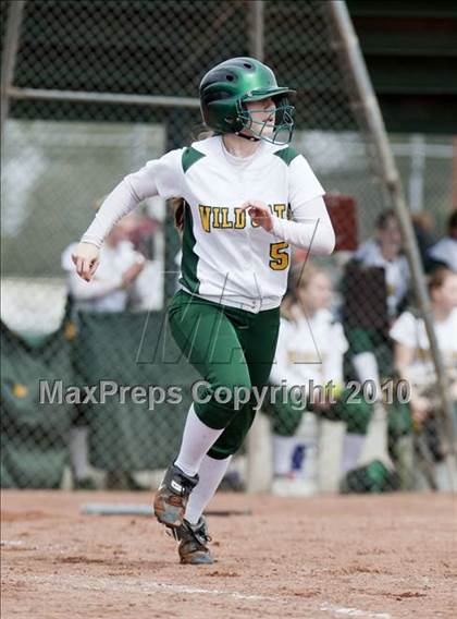 Thumbnail 1 in Sonora vs. Enochs photogallery.