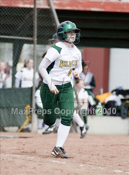 Thumbnail 2 in Sonora vs. Enochs photogallery.