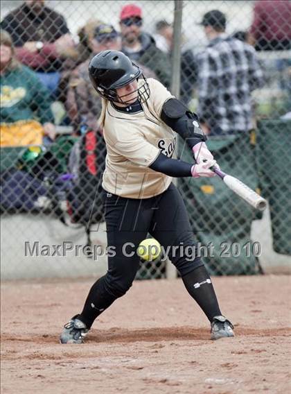 Thumbnail 1 in Sonora vs. Enochs photogallery.