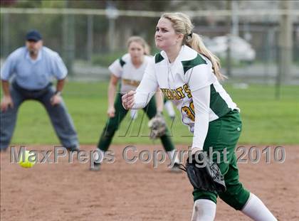 Thumbnail 3 in Sonora vs. Enochs photogallery.