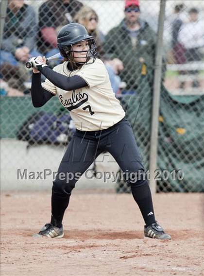 Thumbnail 2 in Sonora vs. Enochs photogallery.