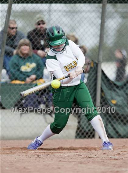 Thumbnail 2 in Sonora vs. Enochs photogallery.