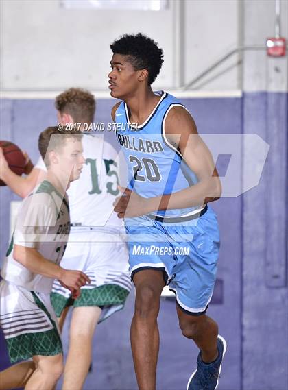 Thumbnail 3 in Ponderosa vs. Bullard (St. Hope Elite Classic) photogallery.