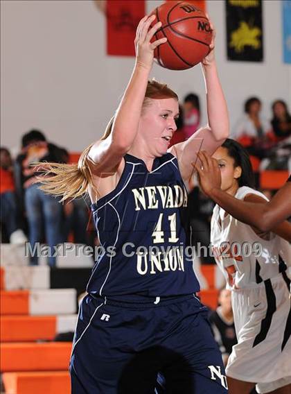 Thumbnail 3 in Nevada Union @ Foothill photogallery.