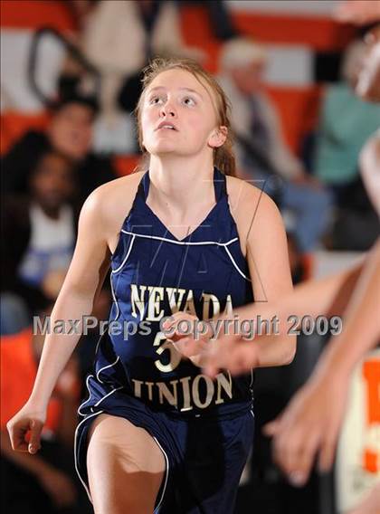 Thumbnail 2 in Nevada Union @ Foothill photogallery.