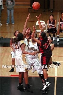 Thumbnail 3 in Ayala vs Knight (Ayala Christmas Tourney) photogallery.