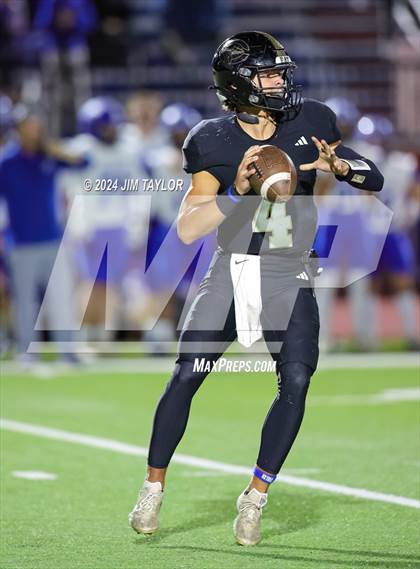Thumbnail 2 in Peaster vs Comanche (UIL 3A Bi-District) photogallery.