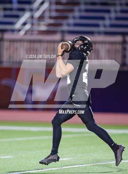 Thumbnail 1 in Peaster vs Comanche (UIL 3A Bi-District) photogallery.