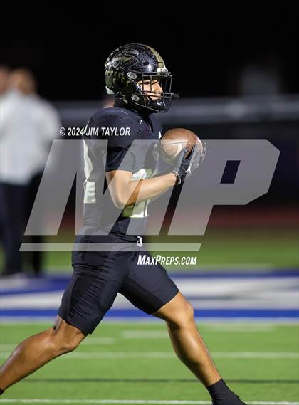 Thumbnail 2 in Peaster vs Comanche (UIL 3A Bi-District) photogallery.