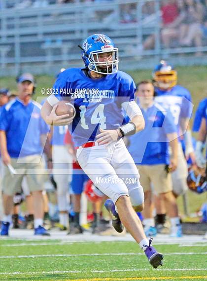 Thumbnail 2 in 2022 Frank Varischetti All Star Football Game photogallery.