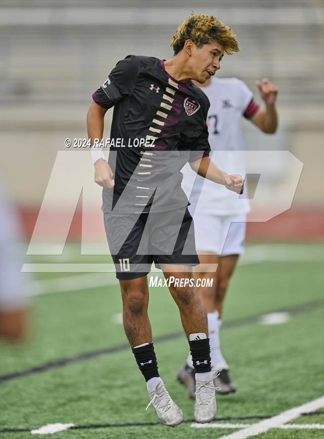 photo-13-in-the-magnolia-west-vs-goose-creek-memorial-uil-soccer-5a