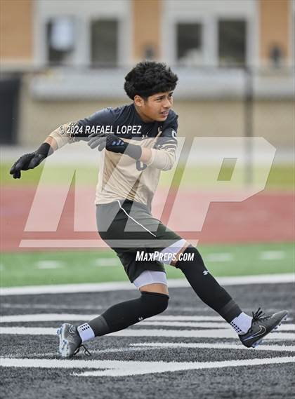Thumbnail 1 in Magnolia West vs. Goose Creek Memorial (UIL Soccer 5A Region 3 Regional Final) photogallery.