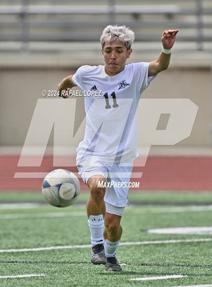 Thumbnail 1 in Magnolia West vs. Goose Creek Memorial (UIL Soccer 5A Region 3 Regional Final) photogallery.