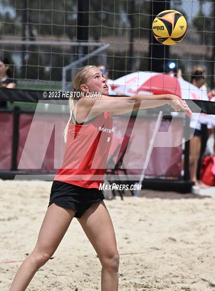 Thumbnail 1 in Mira Costa vs. Mater Dei (CIF-SS D1 Semi-Final) photogallery.