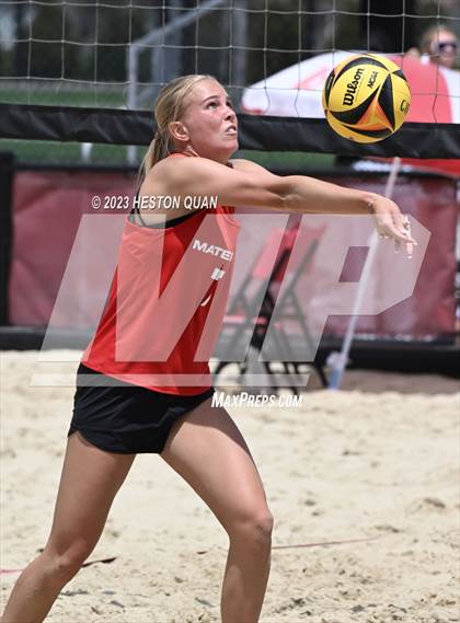 Thumbnail 2 in Mira Costa vs. Mater Dei (CIF-SS D1 Semi-Final) photogallery.