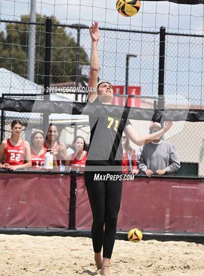 Thumbnail 1 in Mira Costa vs. Mater Dei (CIF-SS D1 Semi-Final) photogallery.