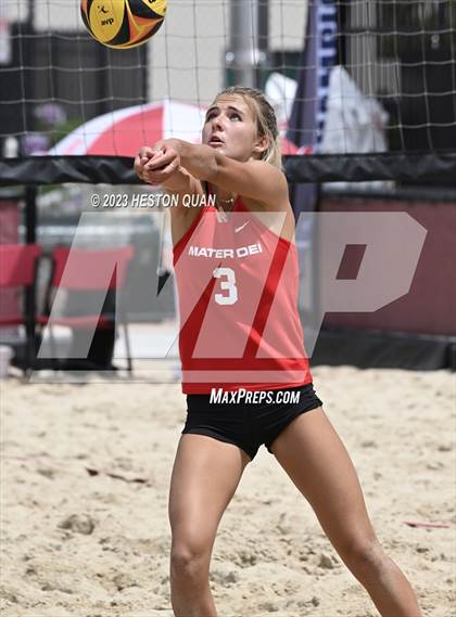Thumbnail 1 in Mira Costa vs. Mater Dei (CIF-SS D1 Semi-Final) photogallery.
