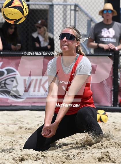 Thumbnail 2 in Mira Costa vs. Mater Dei (CIF-SS D1 Semi-Final) photogallery.