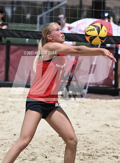 Thumbnail 3 in Mira Costa vs. Mater Dei (CIF-SS D1 Semi-Final) photogallery.